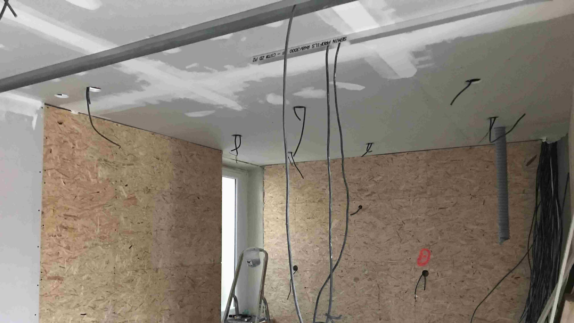 preparation plafond chauffant ceilingo